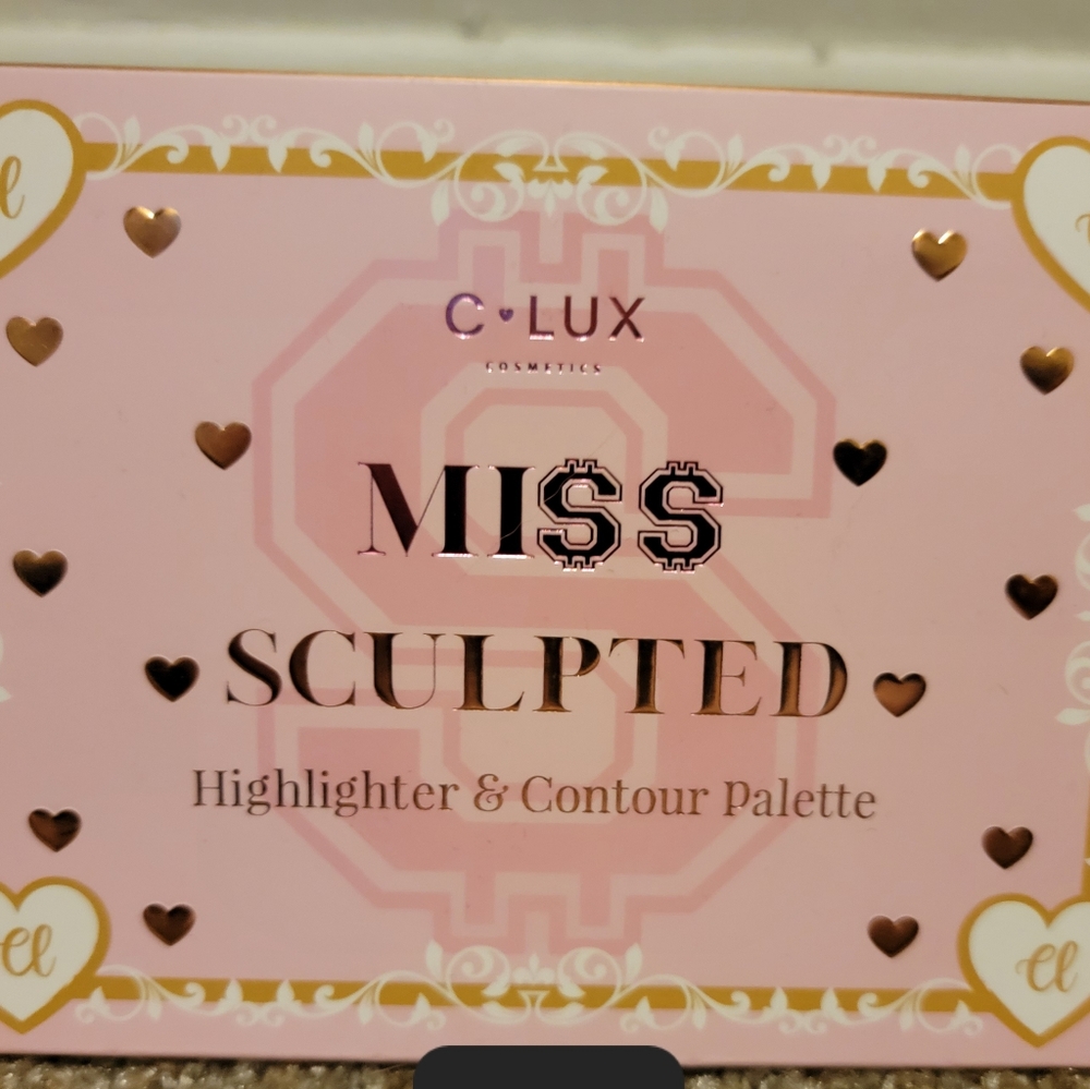 C-Lux Miss Sculpted Palette